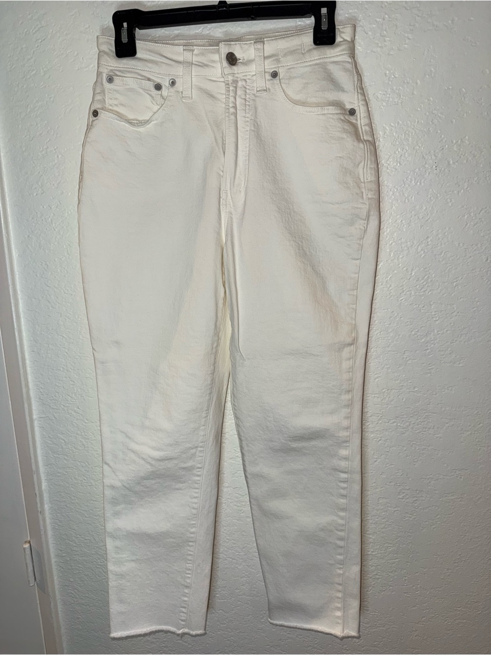 Madewell women’s Slim Straight White Jeans